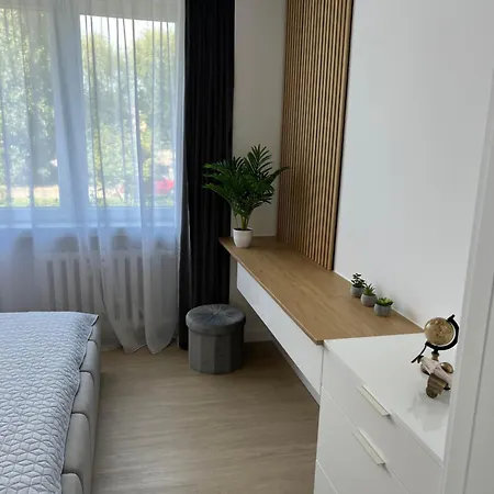 M&s Lux Kochanowskiego * Lodz (Lodz)
