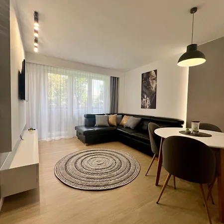 Apartment M&s Lux Kochanowskiego *